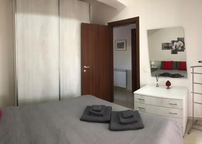 Bella Recanati A Giardini-Naxos